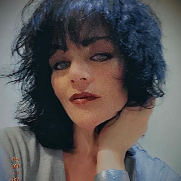 Meet your Posher, Jen - Picture 9 of 10